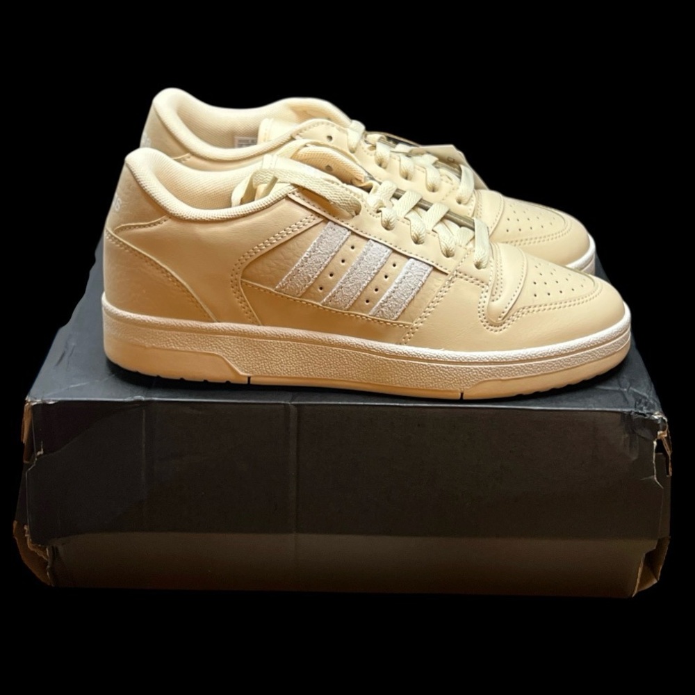 Size 7.5 - Adidas Break Start Low Womens Basketball ‎ Shoes Sand Peach JP7516